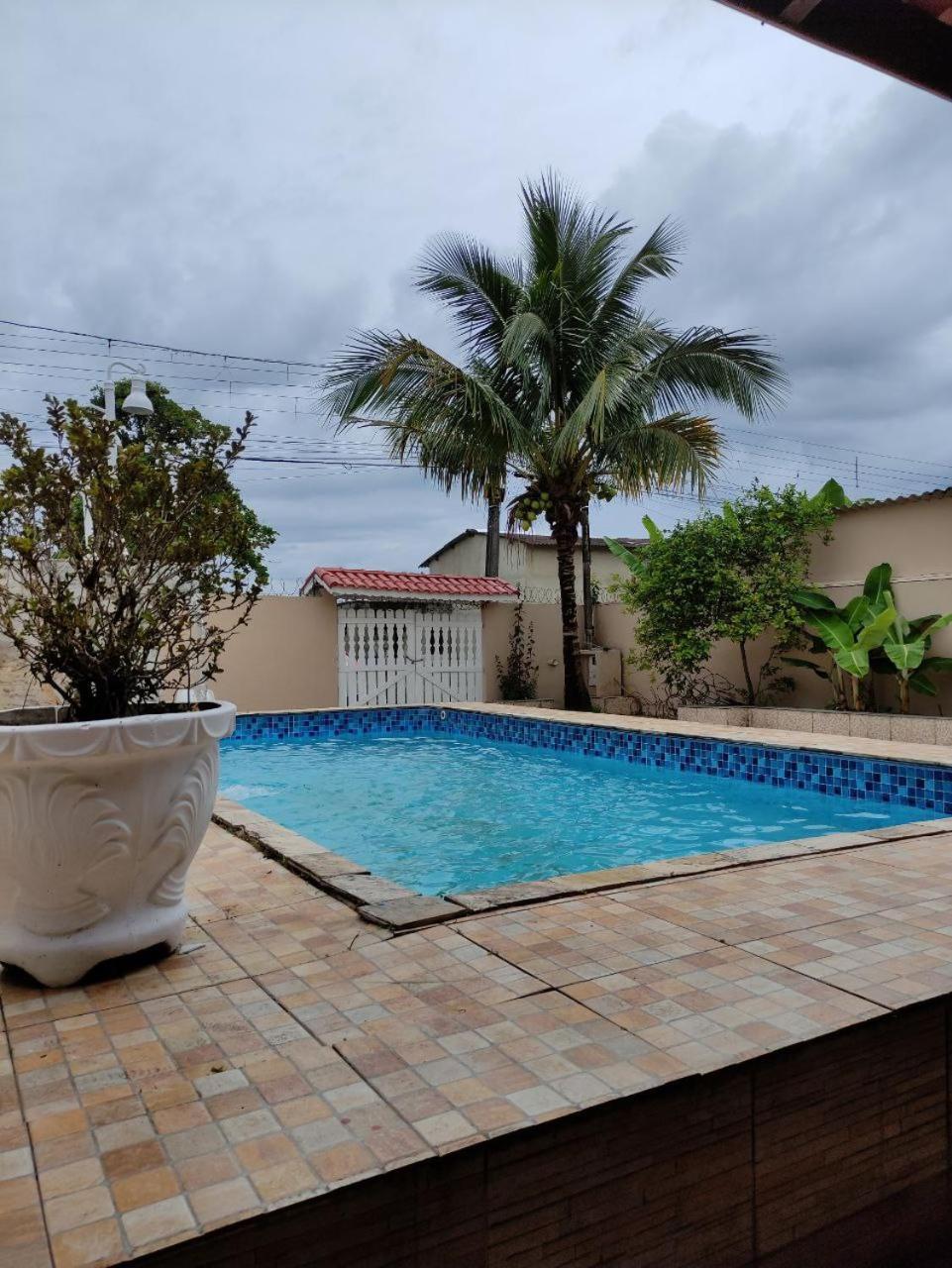 Casa De Praia Com Piscina - Itanhaem Villa Porto do Padeiro Екстериор снимка
